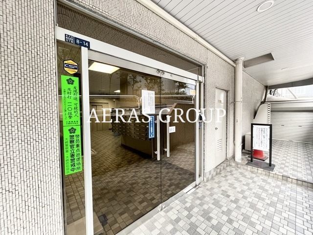 建物エントランス