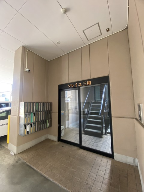 建物エントランス