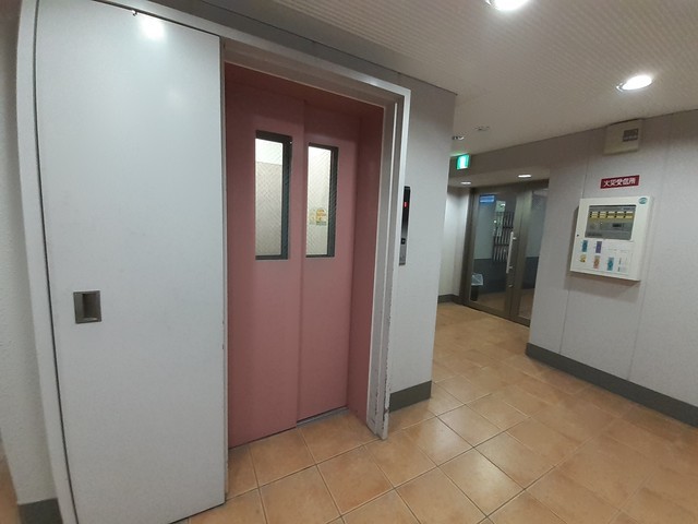 ロビー
