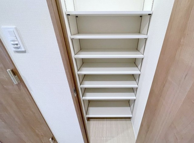 収納