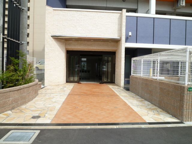 建物エントランス
