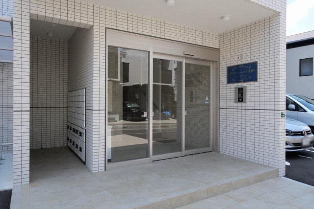 建物エントランス