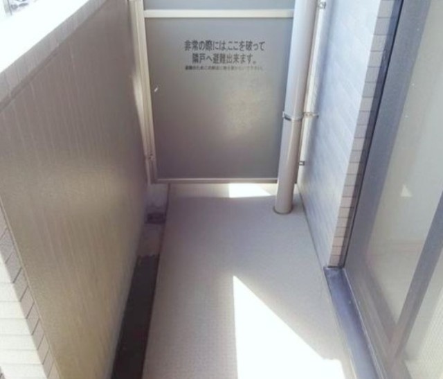 バルコニー