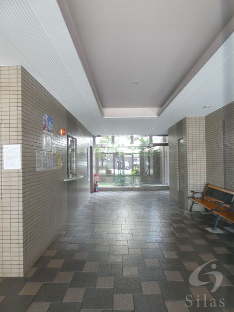ロビー
