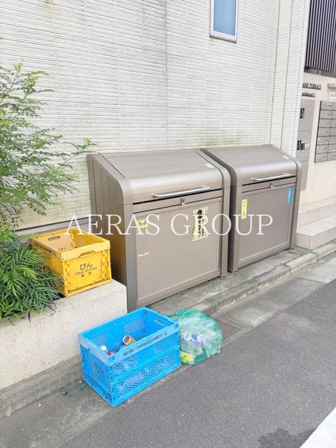 その他