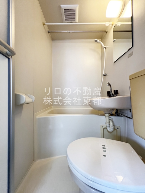 シャワールーム
